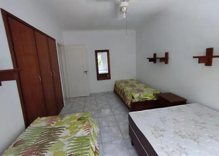 Apartamento No Centro De Pitangueiras, Guaruja - A 100M Da Praia